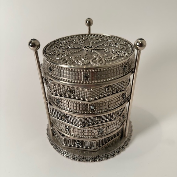 Vintage WALLACE Silver Coasters, Black Rhinestones, Rare7 Pieces, 2  Shapes - Picture 8 of 8